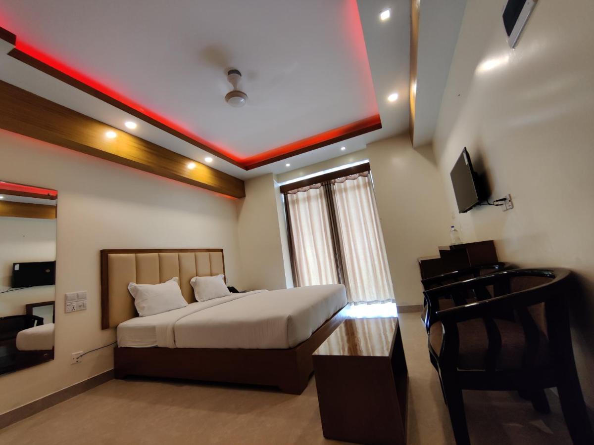 Hotel Sea Moon Кокс Базар Екстериор снимка