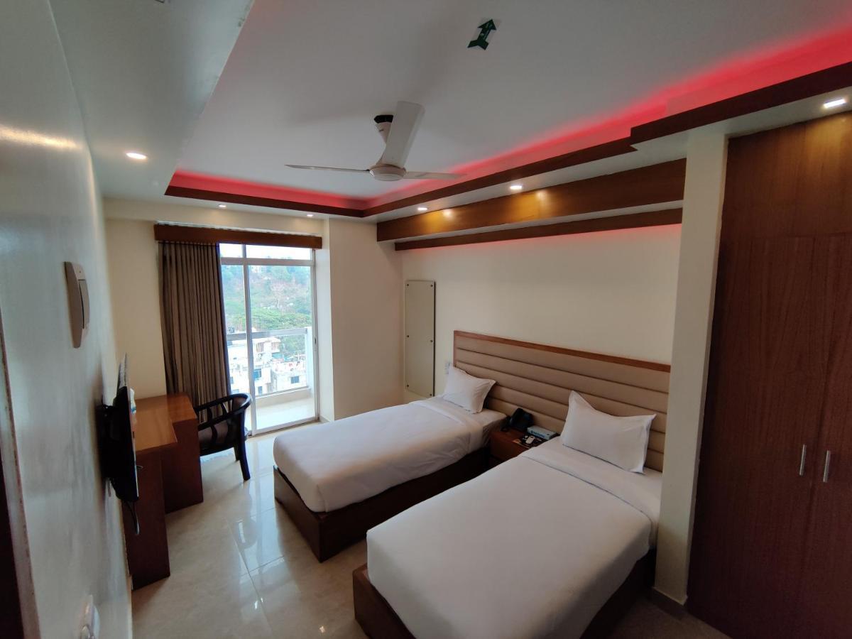Hotel Sea Moon Кокс Базар Екстериор снимка