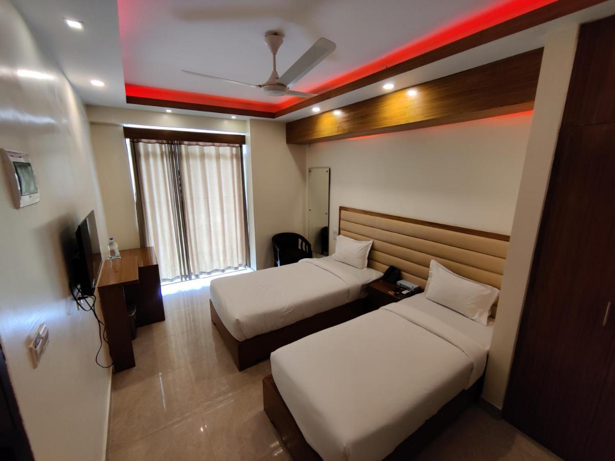 Hotel Sea Moon Кокс Базар Екстериор снимка