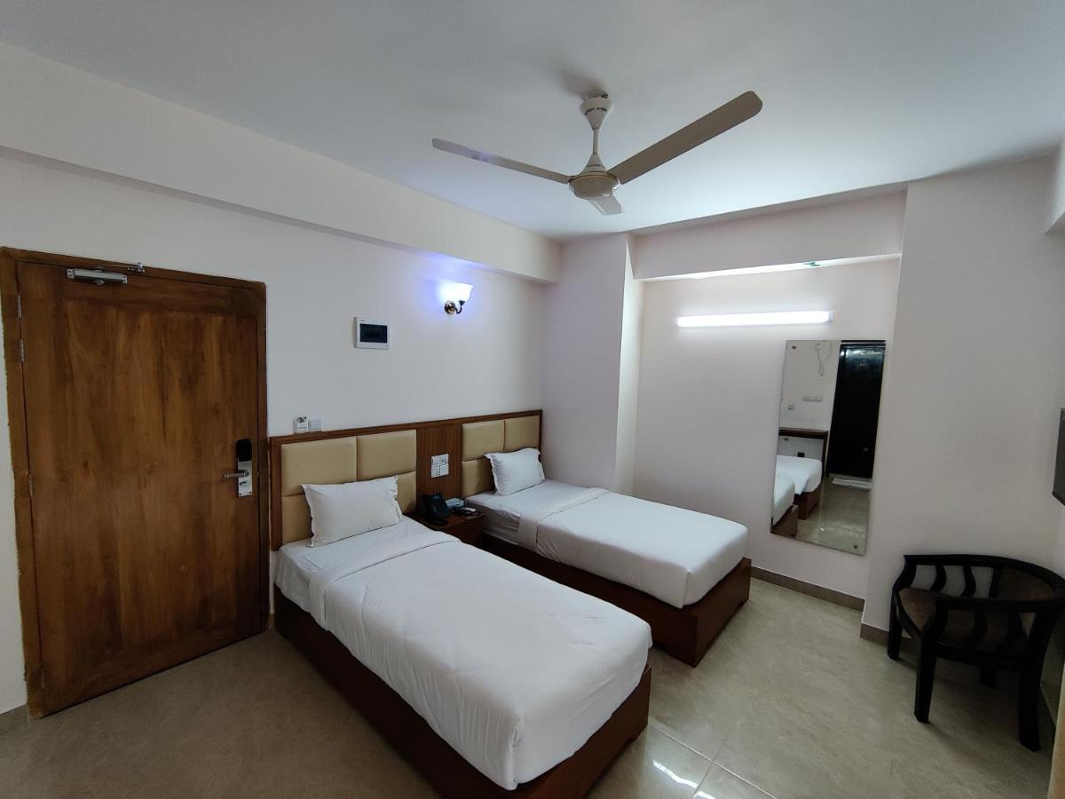 Hotel Sea Moon Кокс Базар Екстериор снимка